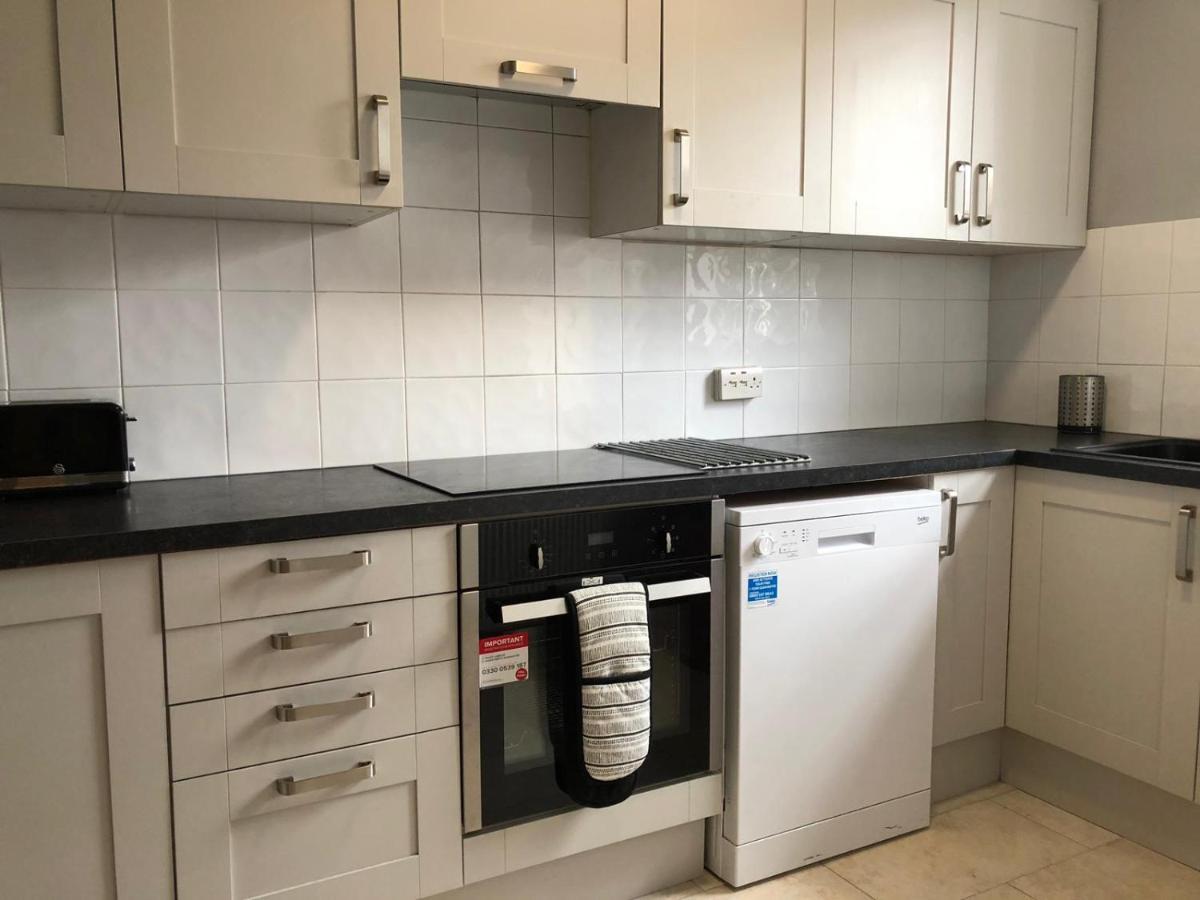 Entire Flat Very Comfortable 1 Bedroom 伦敦 外观 照片