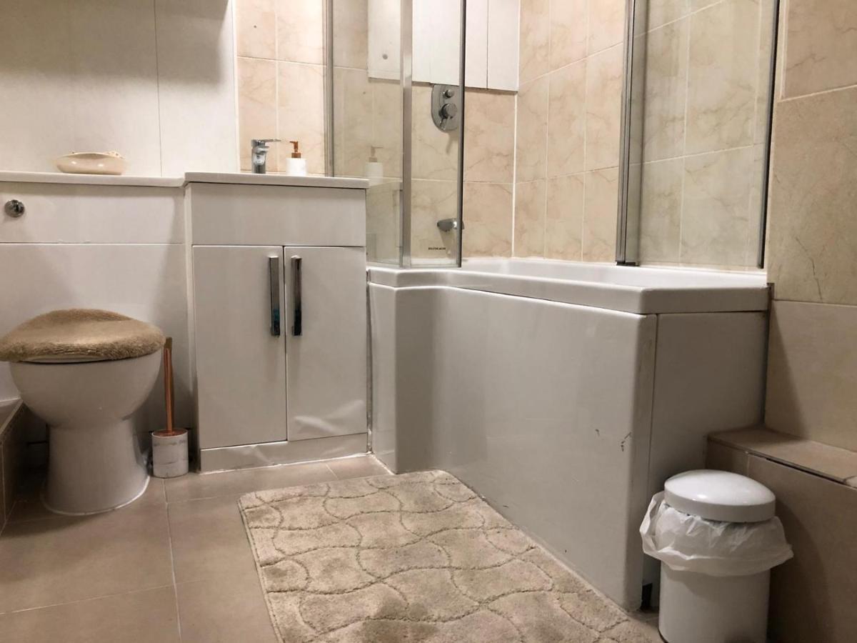 Entire Flat Very Comfortable 1 Bedroom 伦敦 外观 照片